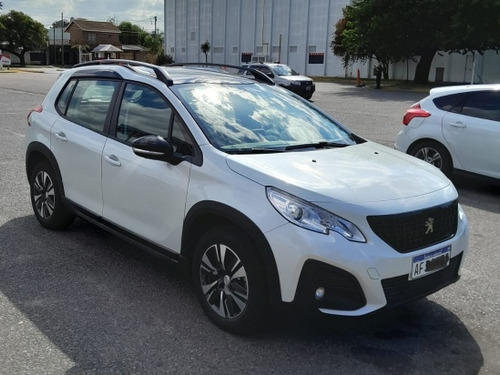 Peugeot 2008 1.6 Feline am20