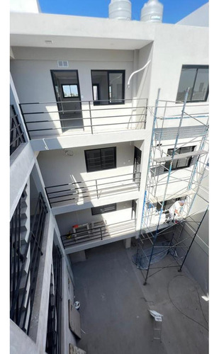 Departamento De 2 Ambientes - Venta Ciudad Evita