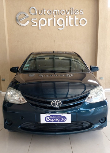 Toyota ETIOS XS ETIOS XS 5 PUERTAS