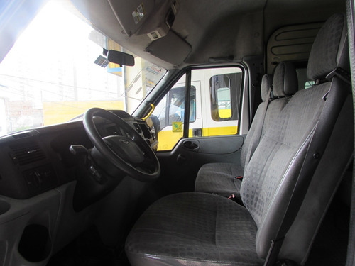 Ford Transit 2011