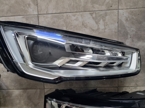 Par Faros Audi A1 2016-2019 Led Xenón Originales Completo (Usado)