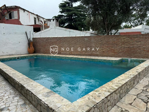 Casa En Venta En Barrio Santa Rita A Pocas Cuadras De La Costanera