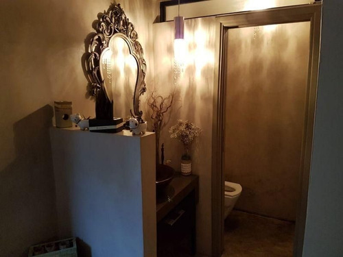 Casa En Venta En Quilmes