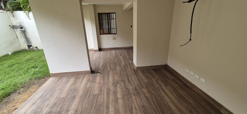 Espacio Corporativo Clave En El Corazón De Santo Domingo