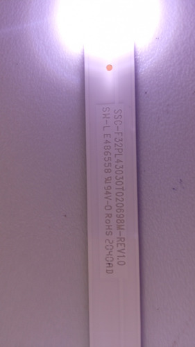 Ssc F32pl43030t020698m Tira De 6 Leds Hisense 32h3d1 (Usado)