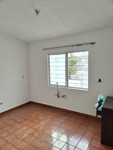 Imagen 21 de 25 de Se Vende Casa En San Bernabe