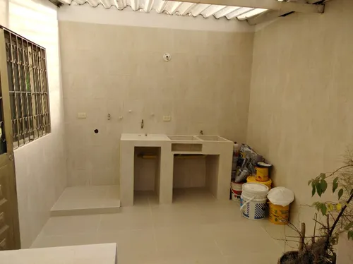 Casa 150 M 2 4 Alcobas, 3 Baños Chia Amplia Central