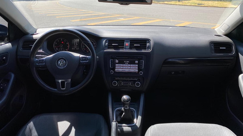 Volkswagen Vento 2.5 Luxury 170cv