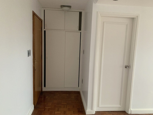 Imagen 8 de 14 de Venta - Permuta Penthouse Parque Battle, 2dormitorio, 2 Baños Con Garage Y Parrillero De Uso Exclusivo