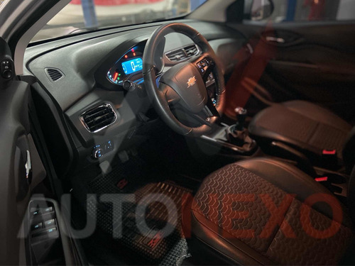 Imagen 12 de 14 de Chevrolet Onix 1.4 Ltz 98cv 2017