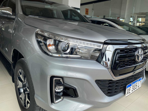 Toyota Hilux 2.8 Cd Srx 177cv 4x2 At 2020
