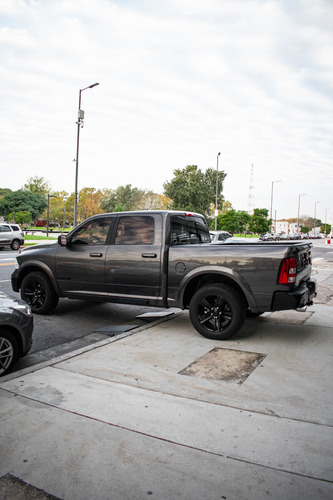 RAM 1500 5.7 Laramie Atx V8