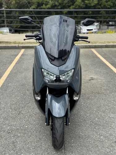 Yamaha Nmax 2025