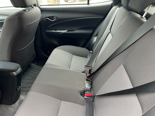 Toyota Yaris 1.5 107cv Xs