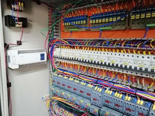 Imagen 3 de 8 de Mantenimiento Industrial Reparación Automatización Maqulnari