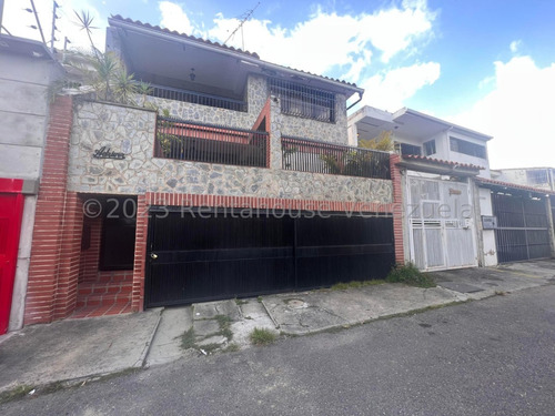 Casa En Venta La Trinidad Es24-3766