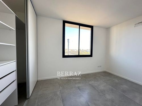 Casa Venta 5 Ambientes A La Laguna En Barrio San Matías Area 5 Escobar Lote De 974,75 M2