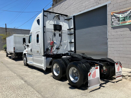 Tractocamión 2016 Freightliner Cascadia 125 /camarote
