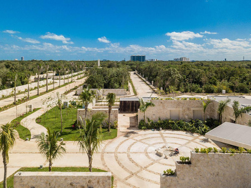 * Venta De Terreno Residencial Zona Huayacán En Cancun