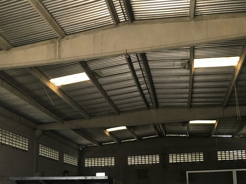 Imagen 3 de 17 de Venta De Galpones En Guatire 6500m2