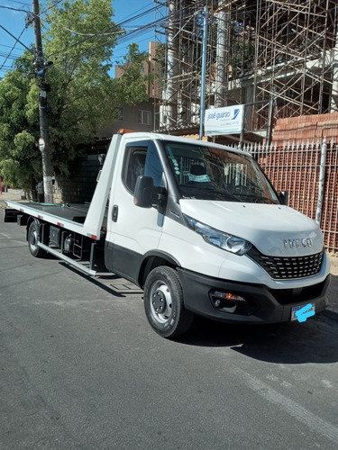 Guincho Iveco 35 S 150 Plataforma Hidráulica 5x2,10