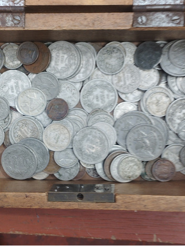 Vendo Monedas Chilenas Antiguas De Diferente Denominación De