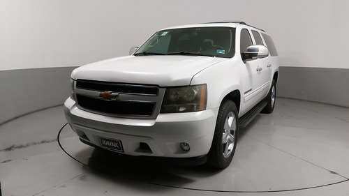 Chevrolet Suburban 5.3 C PIEL DVD