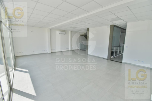 Imagen 28 de 30 de Importante Local Y Oficinas En Venta Y Alquiler En Quilmes Sobre Avenida Andres Baranda