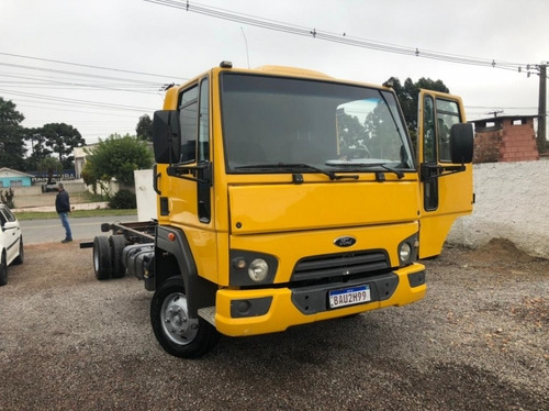 Imagem 1 de 9 de Ford Cargo 816 S