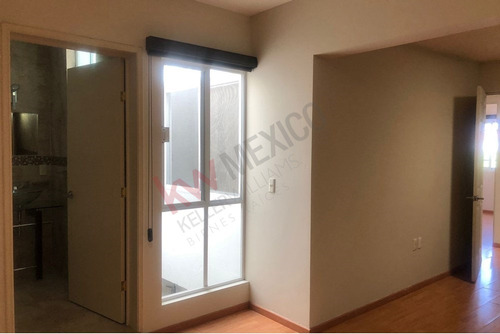Tu Nuevo Hogar En Real De Arboledas, Celaya. Casa En Fraccionamiento Privado Con Vigilancia 24/7