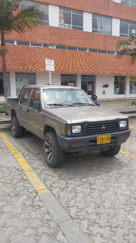 Mitsubishi L200 2.4l