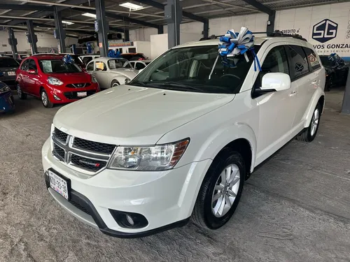 Dodge Journey 2.4 Sxt 5 Pasajeros Plus At