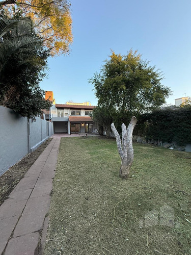 Alquiler Casa 5 Ambientes En Castelar Norte