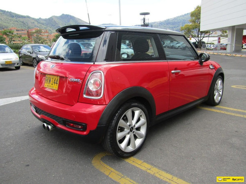 Mini Cooper S At 1600