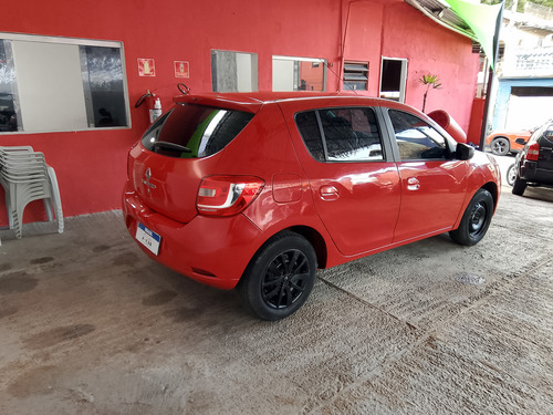Renault Sandero 1.0 16v Expression Hi-flex 5p