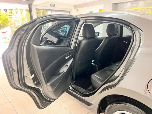 Mazda 2 Touring AT 2020
