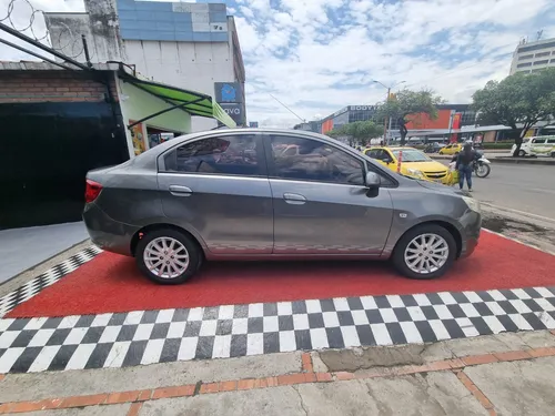 Chevrolet Sail LTZ 1.4 MT