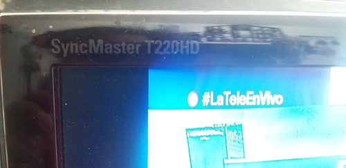 Imagen 3 de 6 de Televisión Monitor Lcd Samsung T220 De 22 Con Detalle