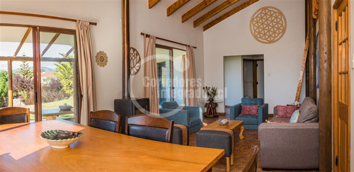 Casa En Venta De 3 Dorm. En Puchuncaví