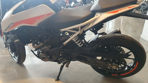 Imagen 10 de 18 de Ktm Duke 390 0km 2023 Bbva 0% Solo Dni
