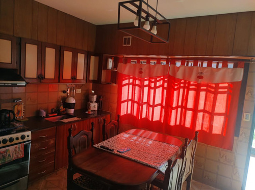 Oportunidad Chalet 4 Ambientes Con Cocheras Piscina