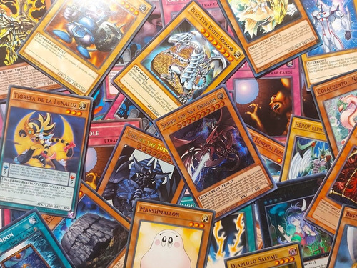 Pack 100 Cartas Yu-gi-oh Con Raras Y Holos Lotes Originales!