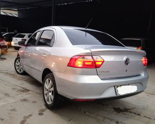 Imagem 6 de 11 de Volkswagen Voyage 1.6 Vht Highline Total Flex I-motion 4p
