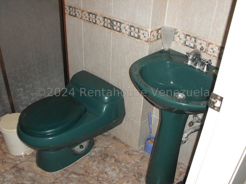 Se Vende Bello Y Espectacular Apartamento En El Paraiso Mls 24-17384