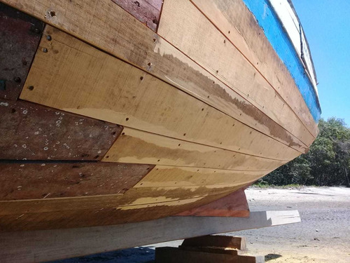 Barco Madeira B18