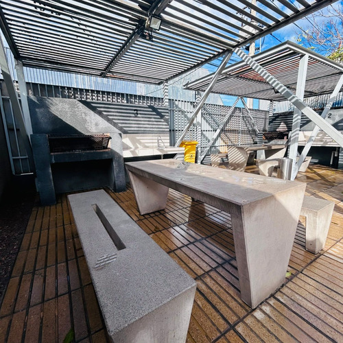 Venta , La Granja 3 Dormitorios 1 Baño, Terraza Codkt