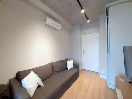 Imagem 13 de 30 de Mobiliado, Semi Novo, 01 Suite, 33 Metros De Aréa Util, 01 Vaga De Garagem, Amplo Lazer. - Ap3439