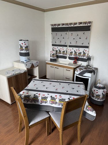 Jogo De Cozinha Diamante Com Toalha Mesa 4 Cadeiras Galo E Galinha