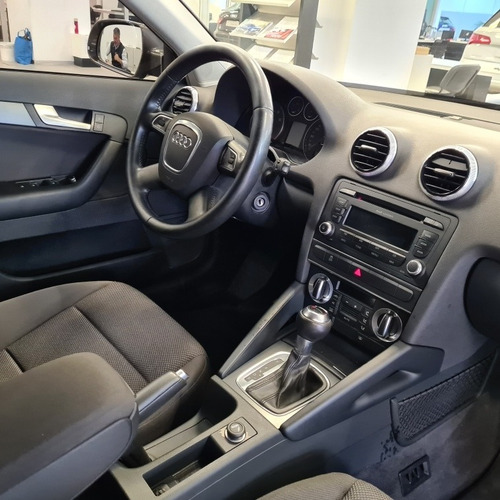 Imagen 17 de 25 de Audi A3 Sportback 1.4 Tfsi Stronic 122cv Usado 2013 2010