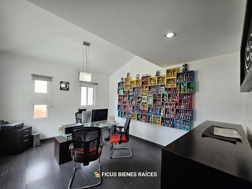 Casa En Venta En Metepec
